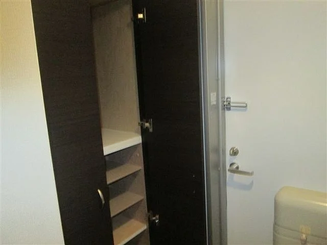 シューズBOX有り。