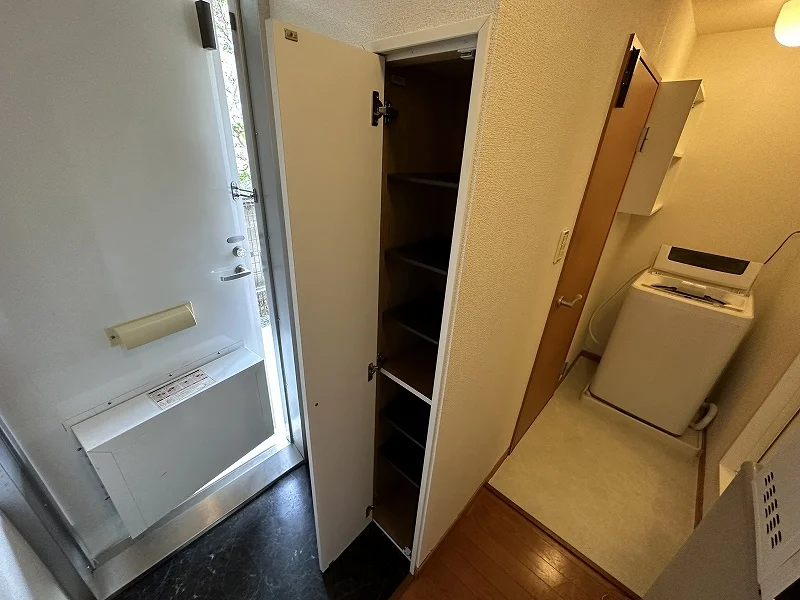 シューズボックス