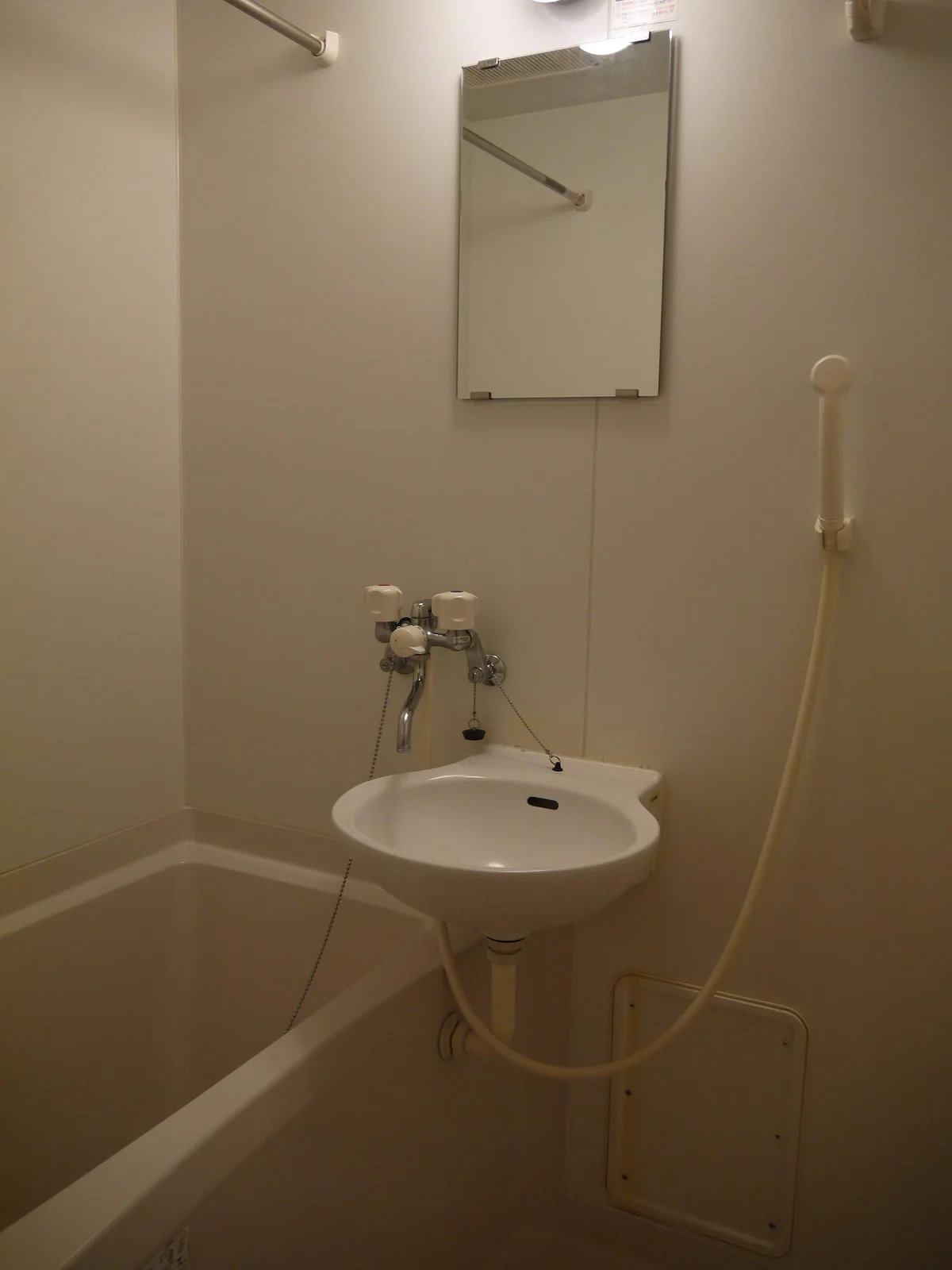 雨の日にも便利な浴室乾燥機付き