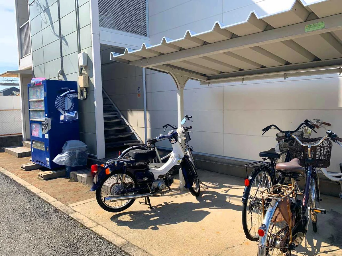 屋根付き駐輪場