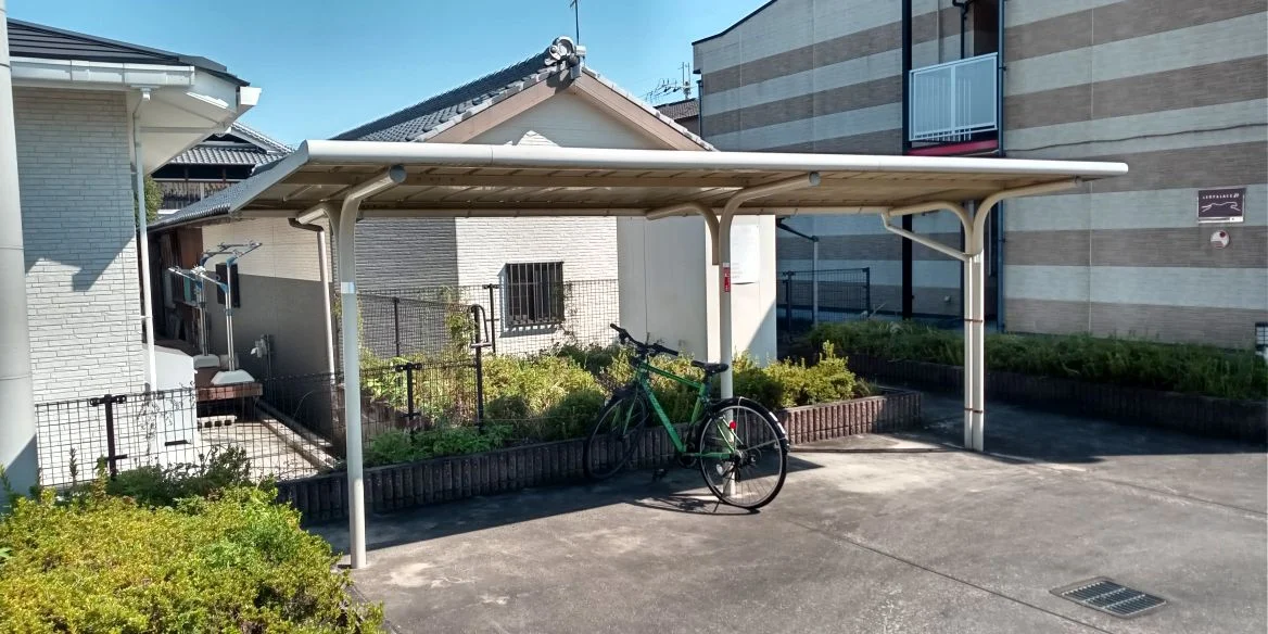 屋根付き駐輪場
