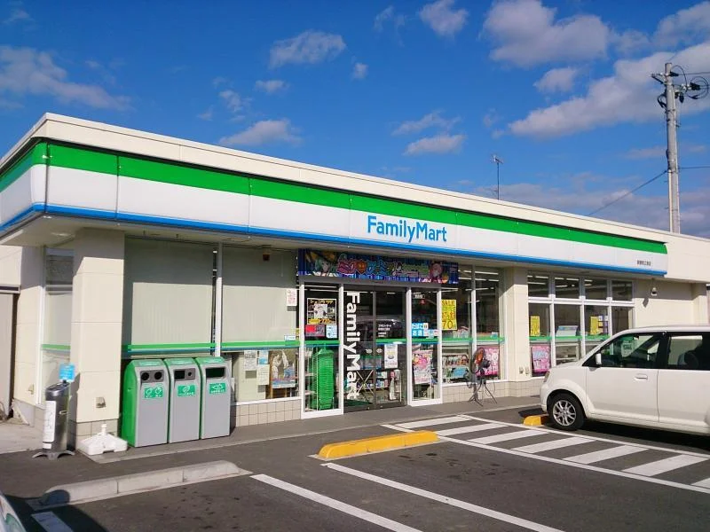 コンビニまで徒歩7分