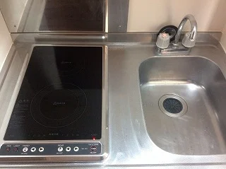 安全性に配慮されたラジエントヒーター。