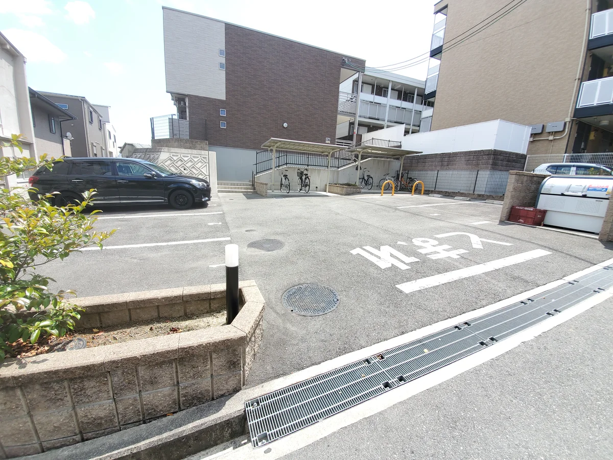 空きは店舗にお問合せください。