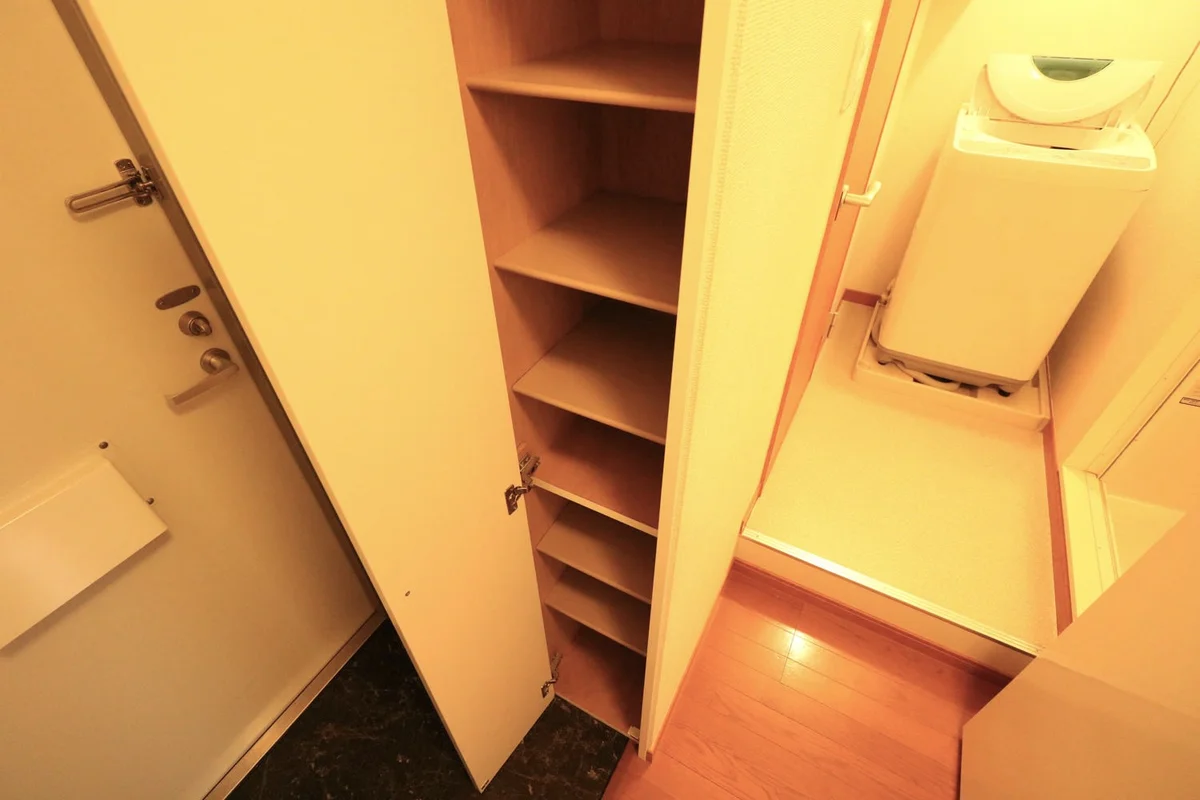 シューズボックス完備により女性でも安心