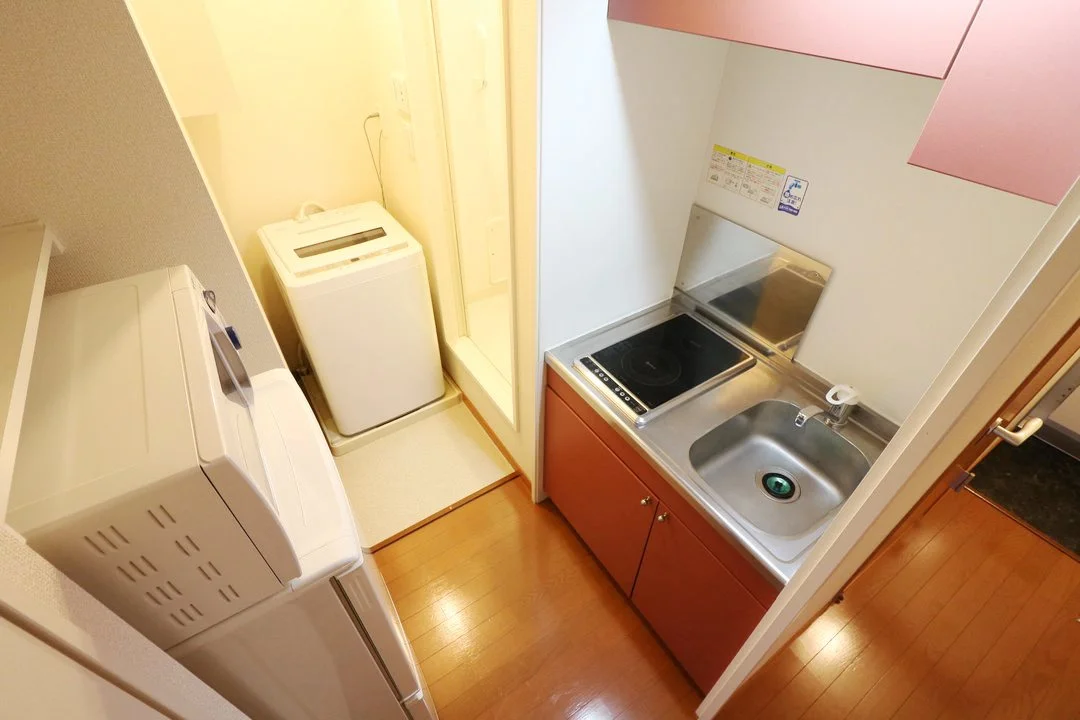 室内洗濯機完備によりお手軽に引越しが可能！