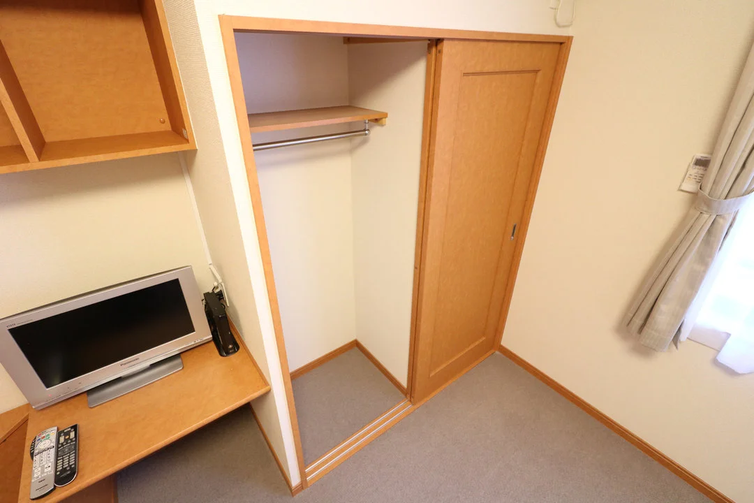 大型クローゼットにより女性の方でも収納が安心