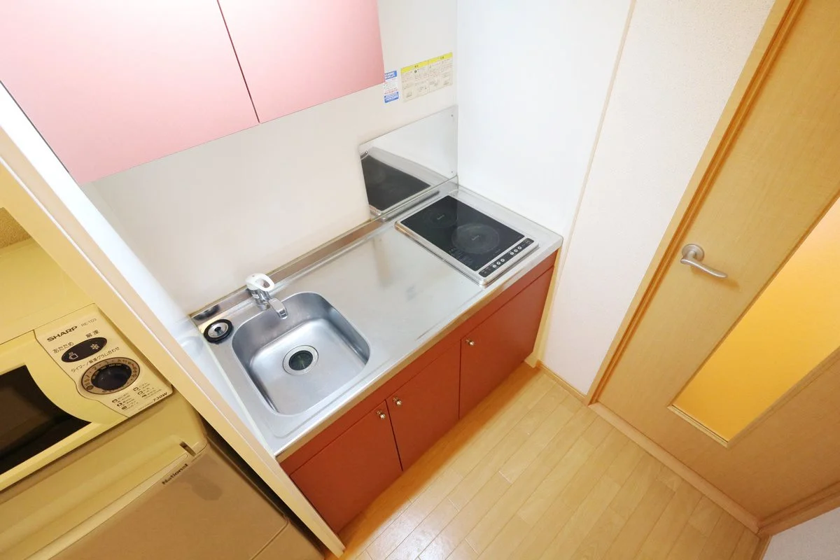 ２口コンロ付きラジエントヒータを設置