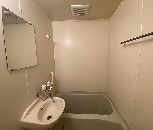 ※同タイプ部屋の写真となります