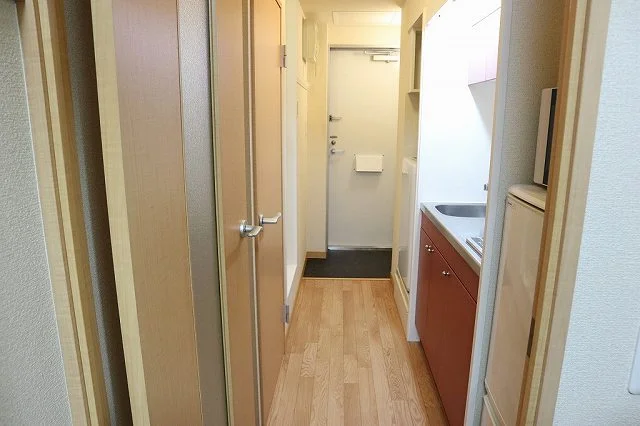 ベッド下収納　１Ｆフローリング　２Ｆ３Ｆ絨毯