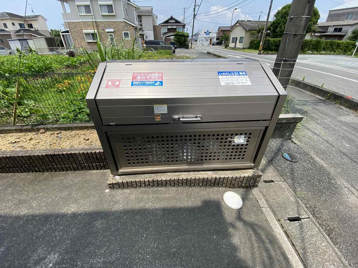 設備・仕様は号室により異なる為、現況を優先致します。