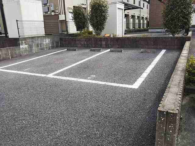 写真と現状が異なる場合は現状を優先します。
