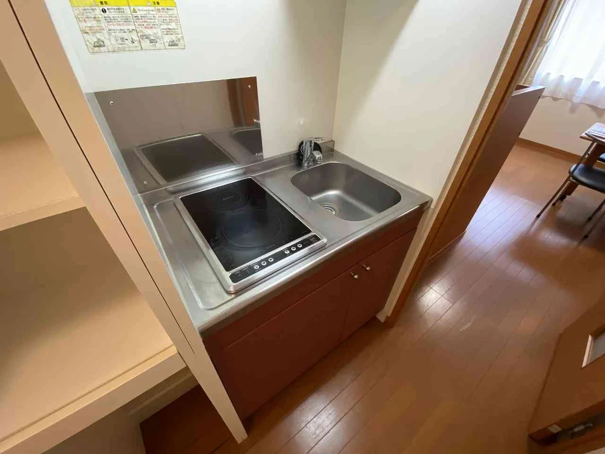 設備仕様は号室により異なる為、現況を優先致します。