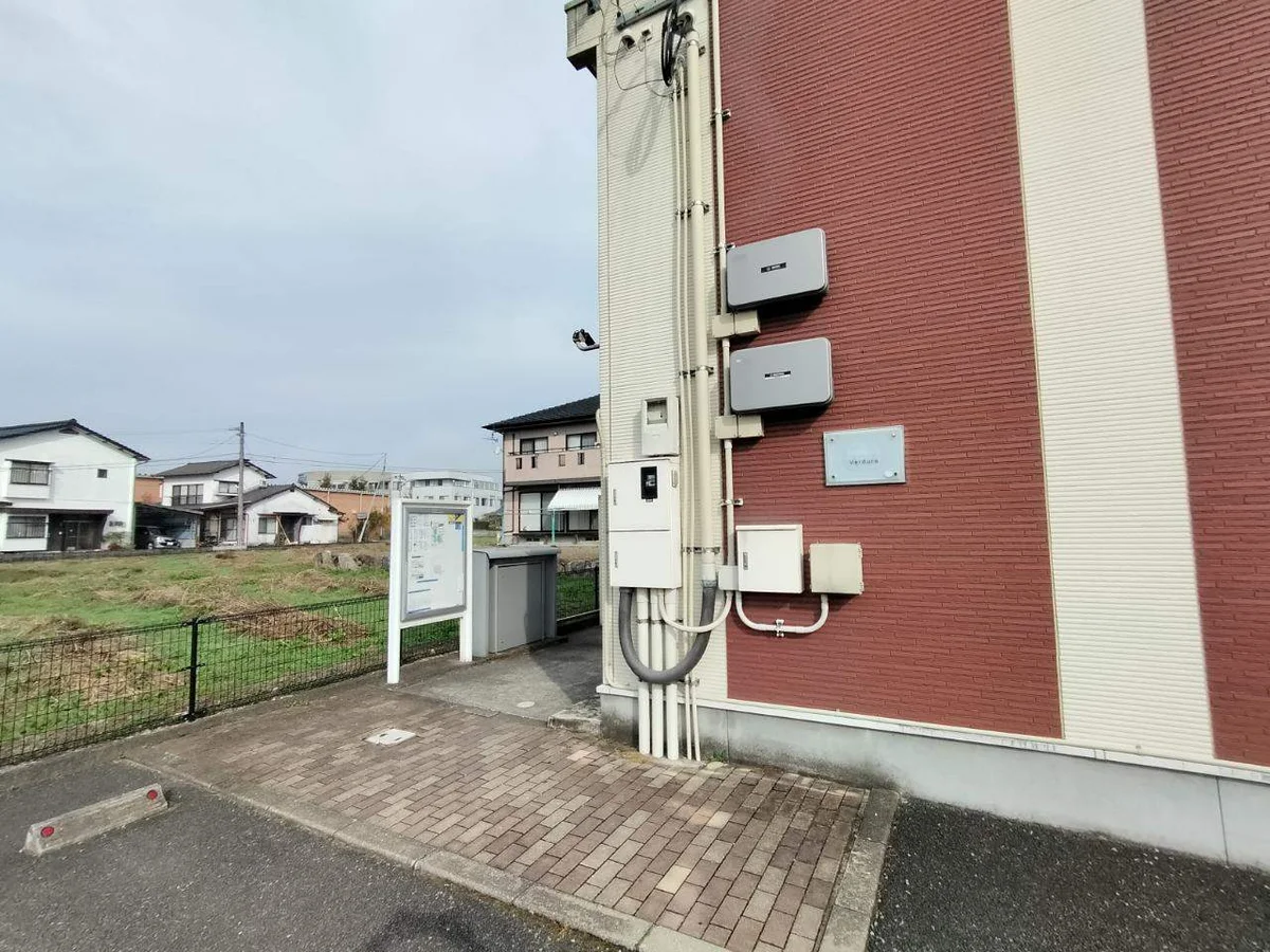 写真と現状が異なる場合は現状を優先します。