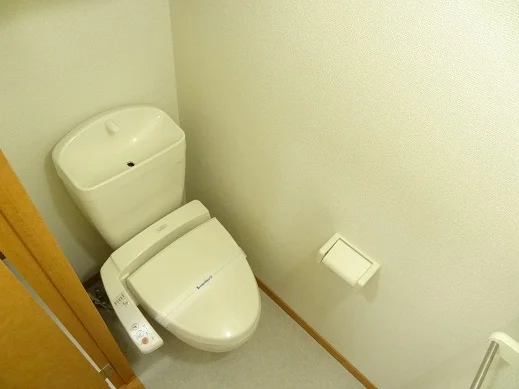 設備充実☆ウォシュレット付きのトイレです☆