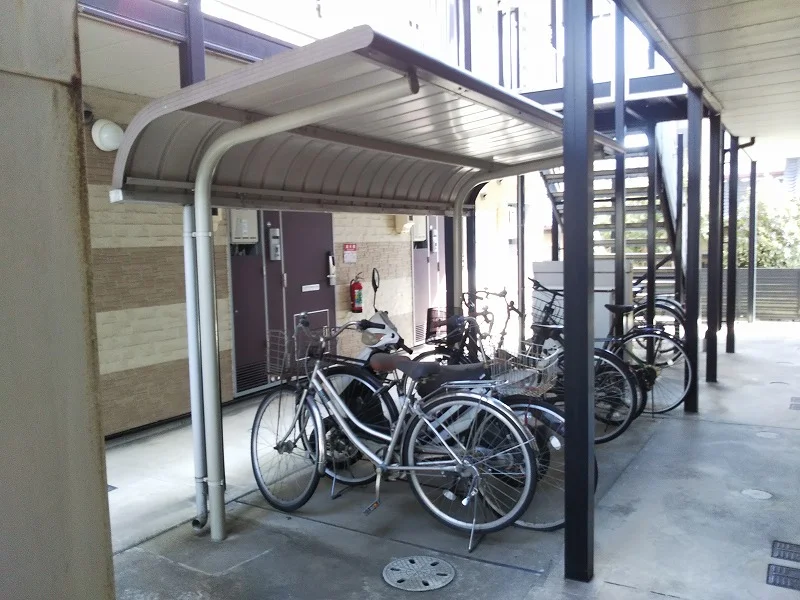 屋根付き駐輪場