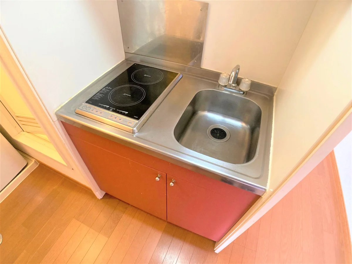 設備仕様は号室により異なる為、現況を優先とします。