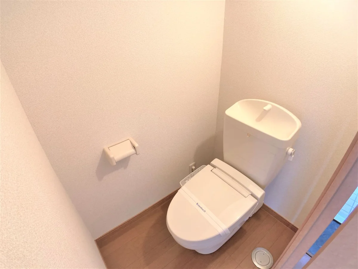 設備仕様は号室により異なる為、現況を優先とします。