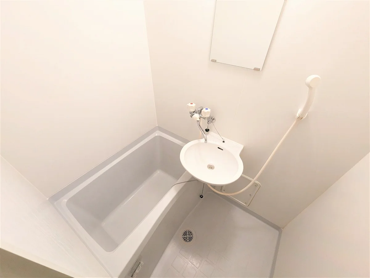 設備・仕様は号室により異なる為、現況を優先致します。