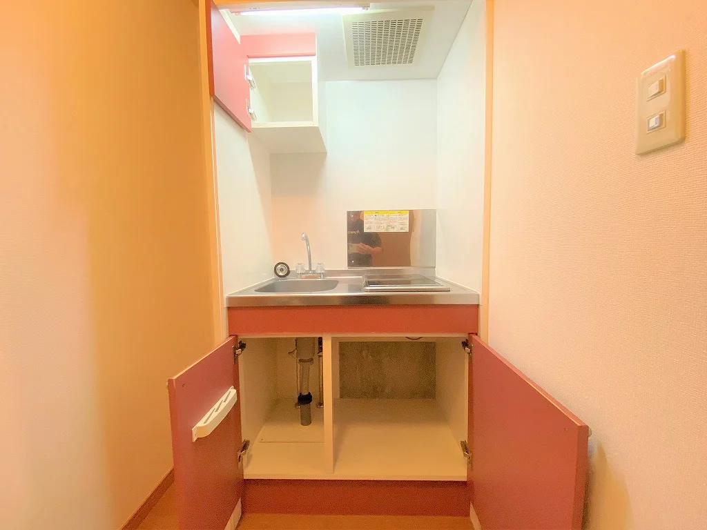 設備・使用は号室により異なる為、現況を優先致します。