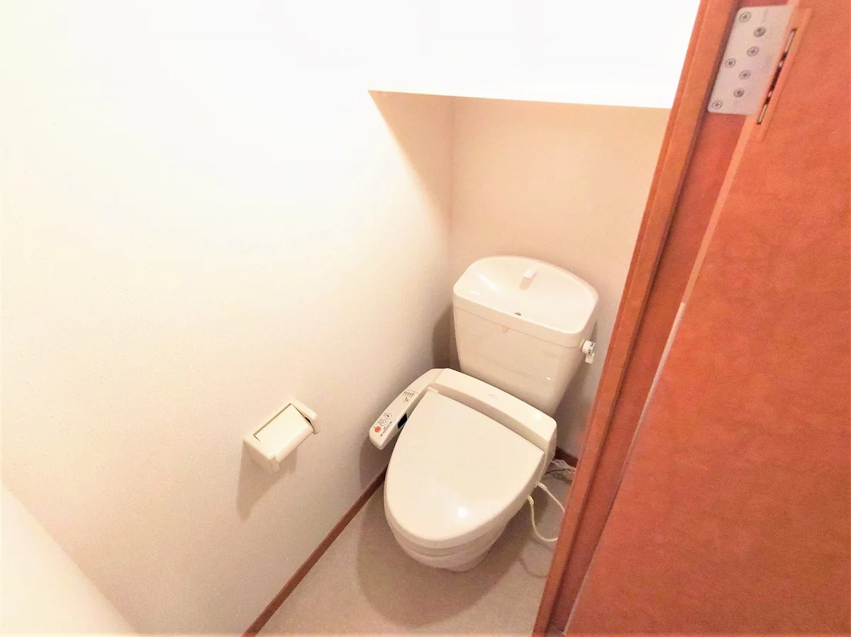 設備・使用は号室により異なる為、現況を優先致します。