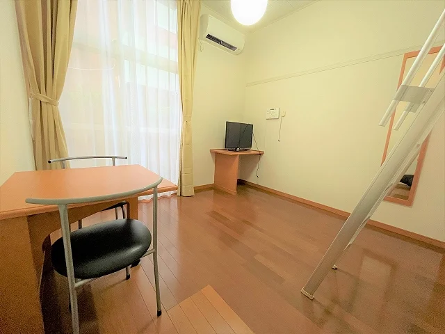 1Ｆのお部屋はフローリングです。