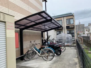屋根付き駐輪場