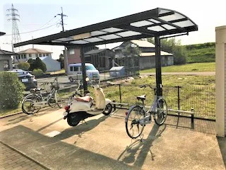 屋根付き駐輪場