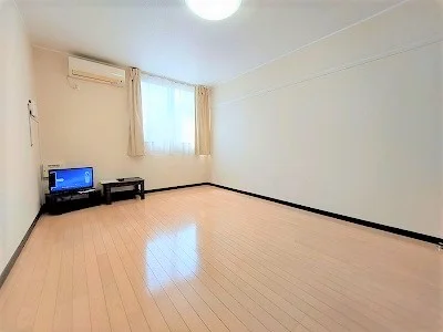 1Ｆのお部屋はフローリングです。