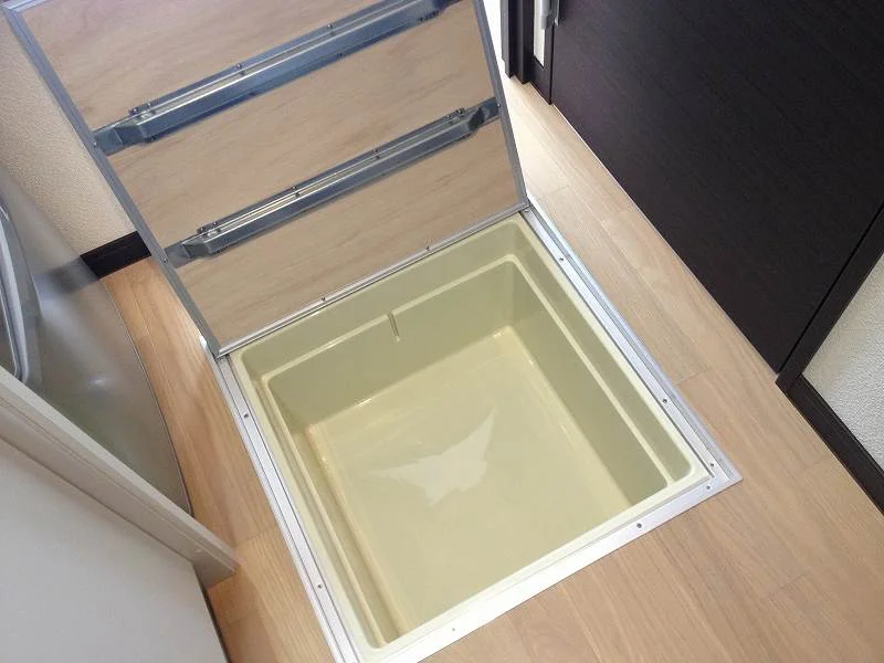 キッチンに便利な床下収納