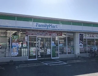 コンビニまで661メートル