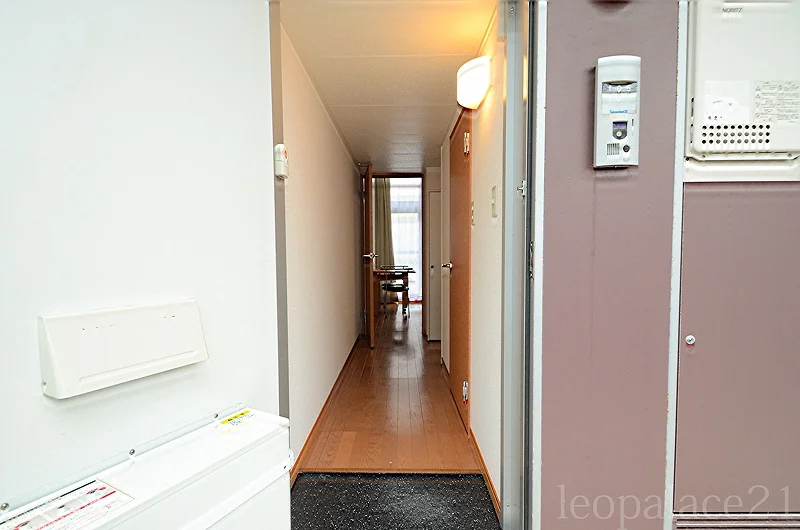 設備・仕様は号室により異なる為現況を優先致します。