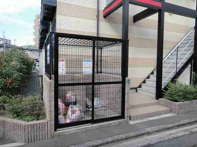 ゴミ置き場