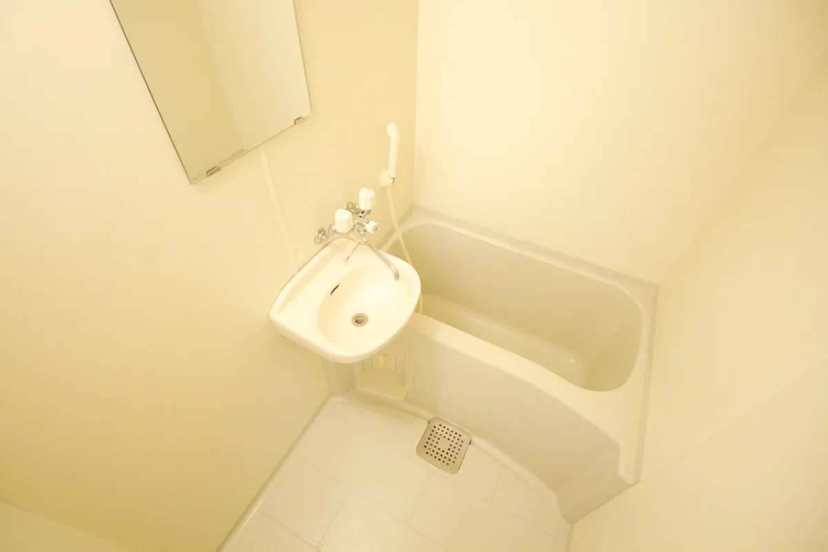 セパレートタイプのお風呂です♪