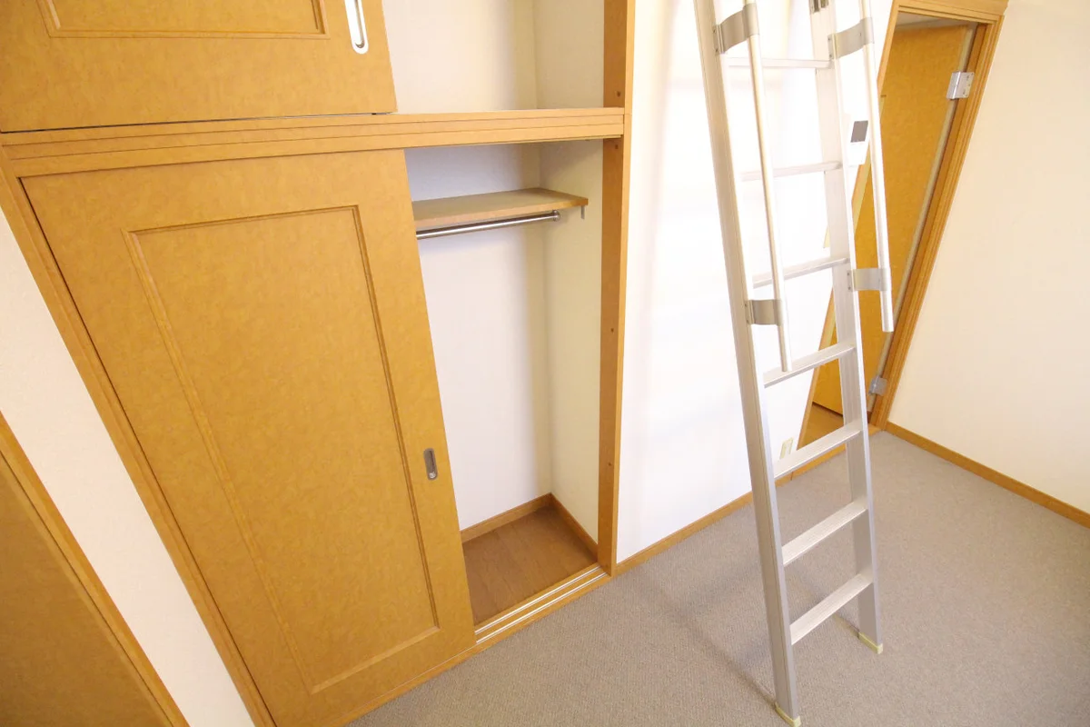 大切な洋服のためのクローゼット♪