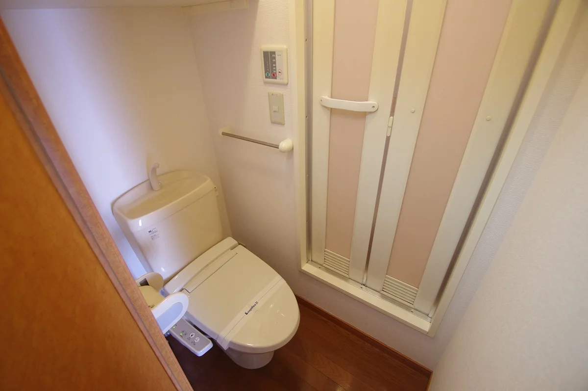 温水便座設置済み