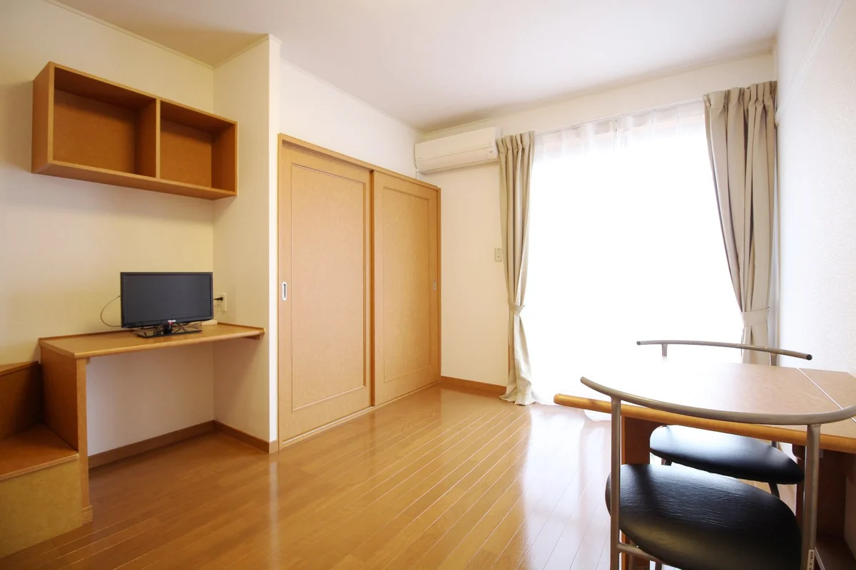 日当たりが良く、明るめの雰囲気です♪