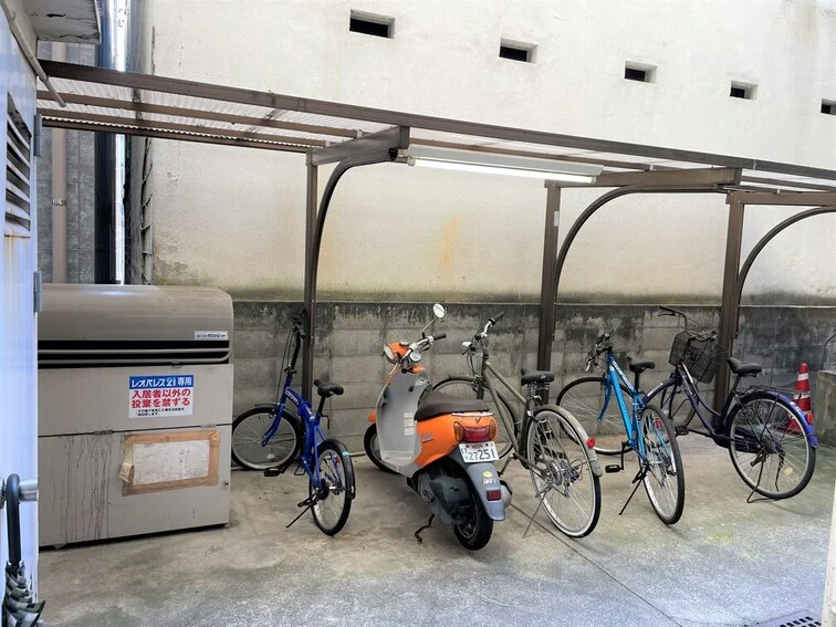 備品や設備仕様は号室等により異なります現地をご確認下さい。