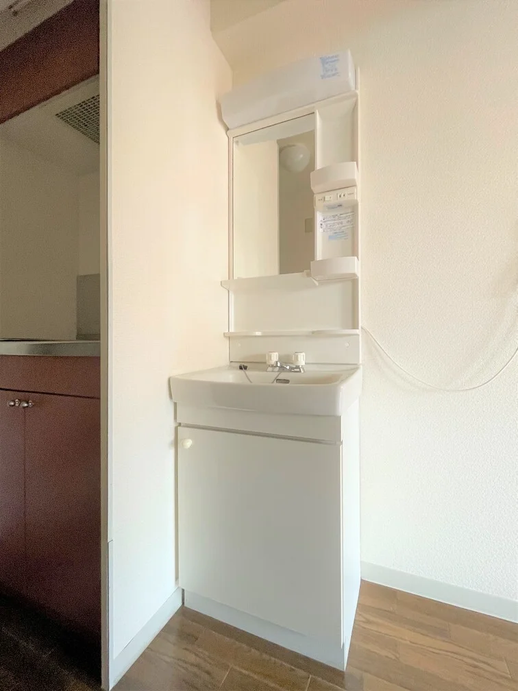 備品や設備仕様は号室等により異なります現地をご確認下さい。