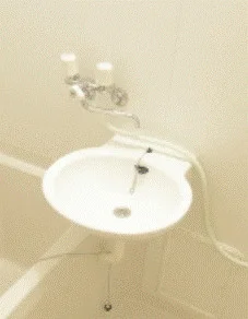 備品や設備仕様は号室等により異なります現地をご確認下さい。