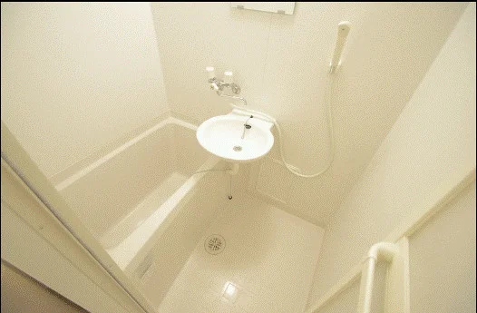 備品や設備仕様は号室等により異なります現地をご確認下さい。