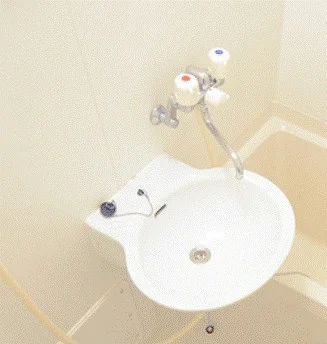 備品や設備仕様は号室等により異なります現地をご確認下さい。