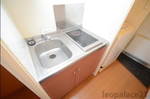 備品や設備仕様は号室等により異なります現地をご確認下さい。