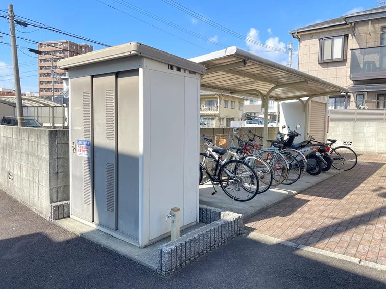 備品や設備仕様は号室等により異なります現地をご確認下さい。