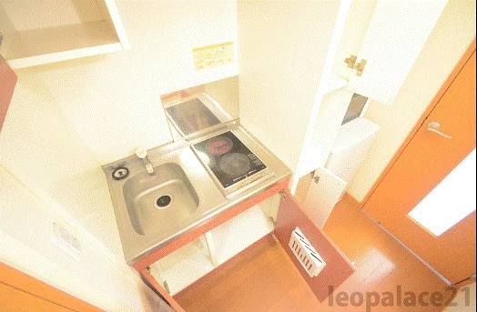 備品や設備仕様は号室等により異なります現地をご確認下さい。