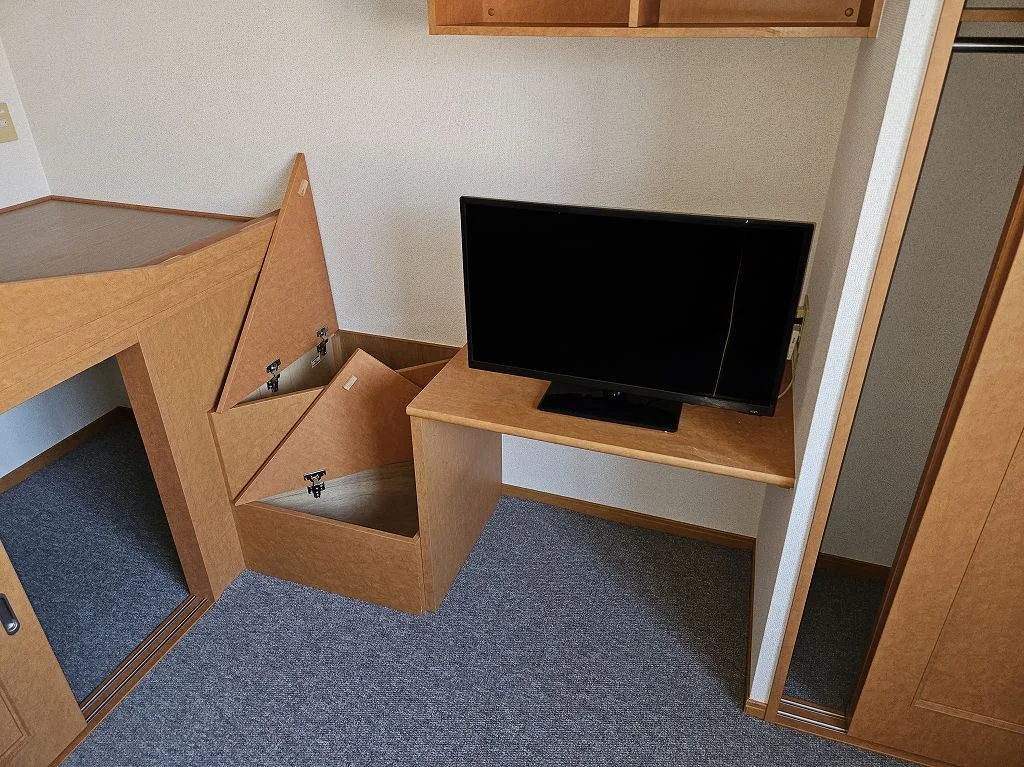 テレビ