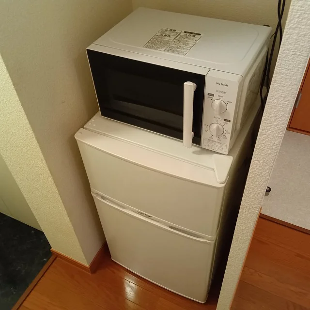 冷蔵庫、電子レンジ