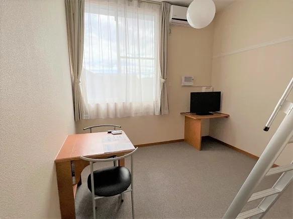 2階　カーペット