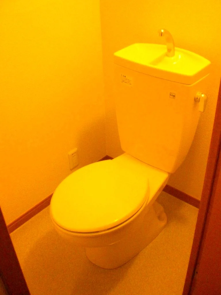 バス・トイレはもちろん別です。