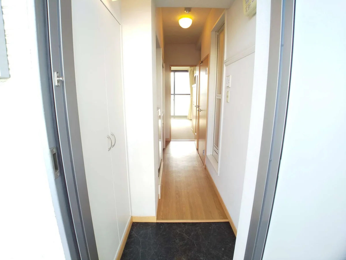 玄関ドアは防犯サムターン設置